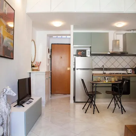 Ton Ton By Ghor * Roma